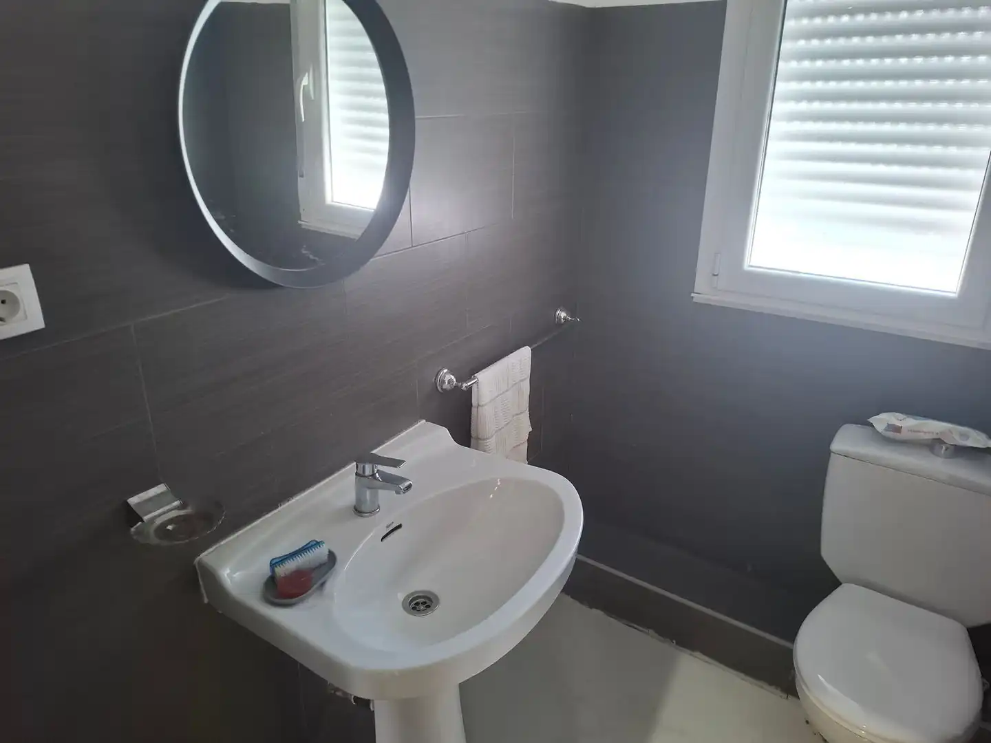 Baño de Edificio en venta en Maside, Ourense