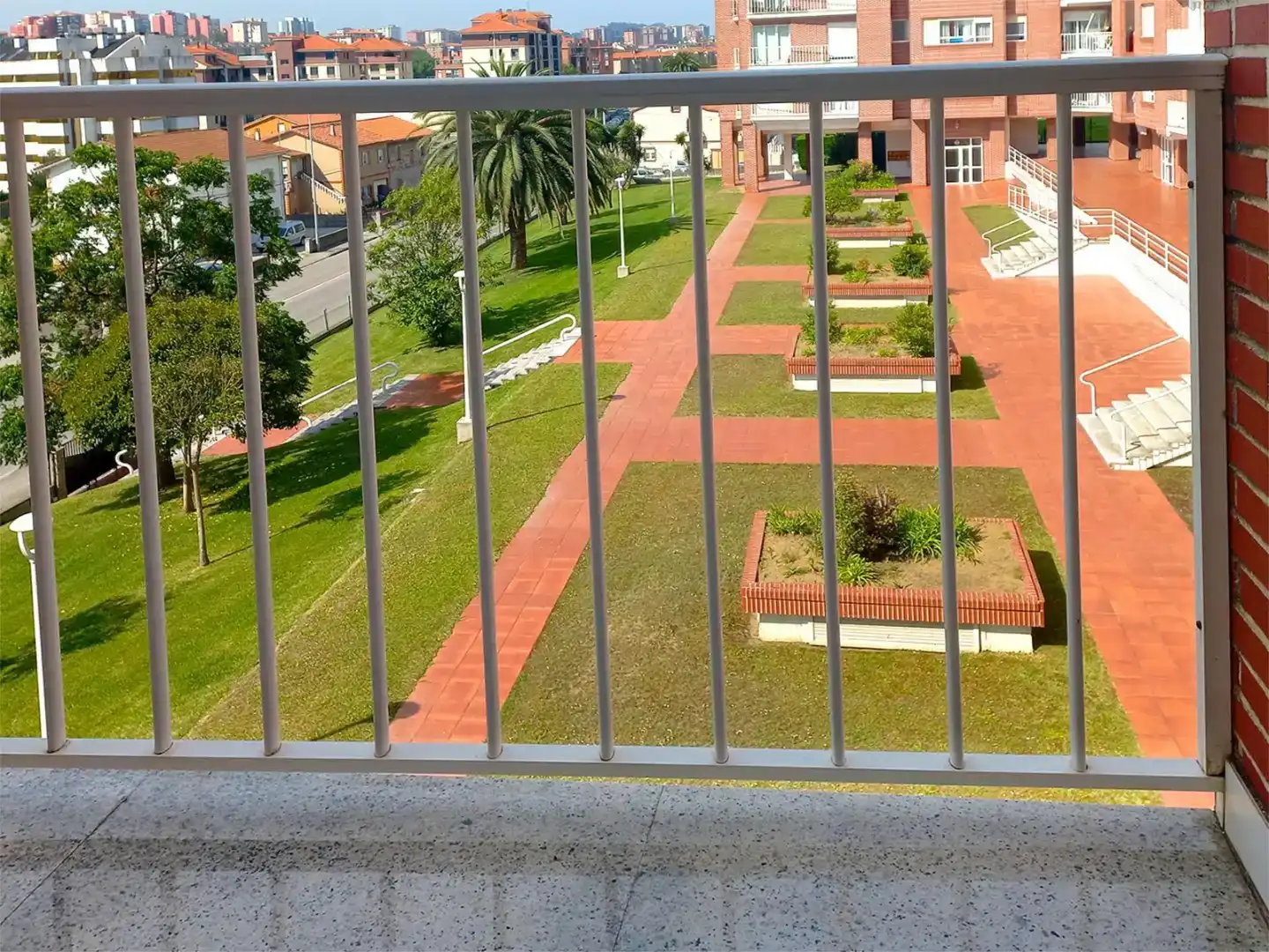 Terrassa de Pis de lloguer en Santander amb Piscina i Balcó