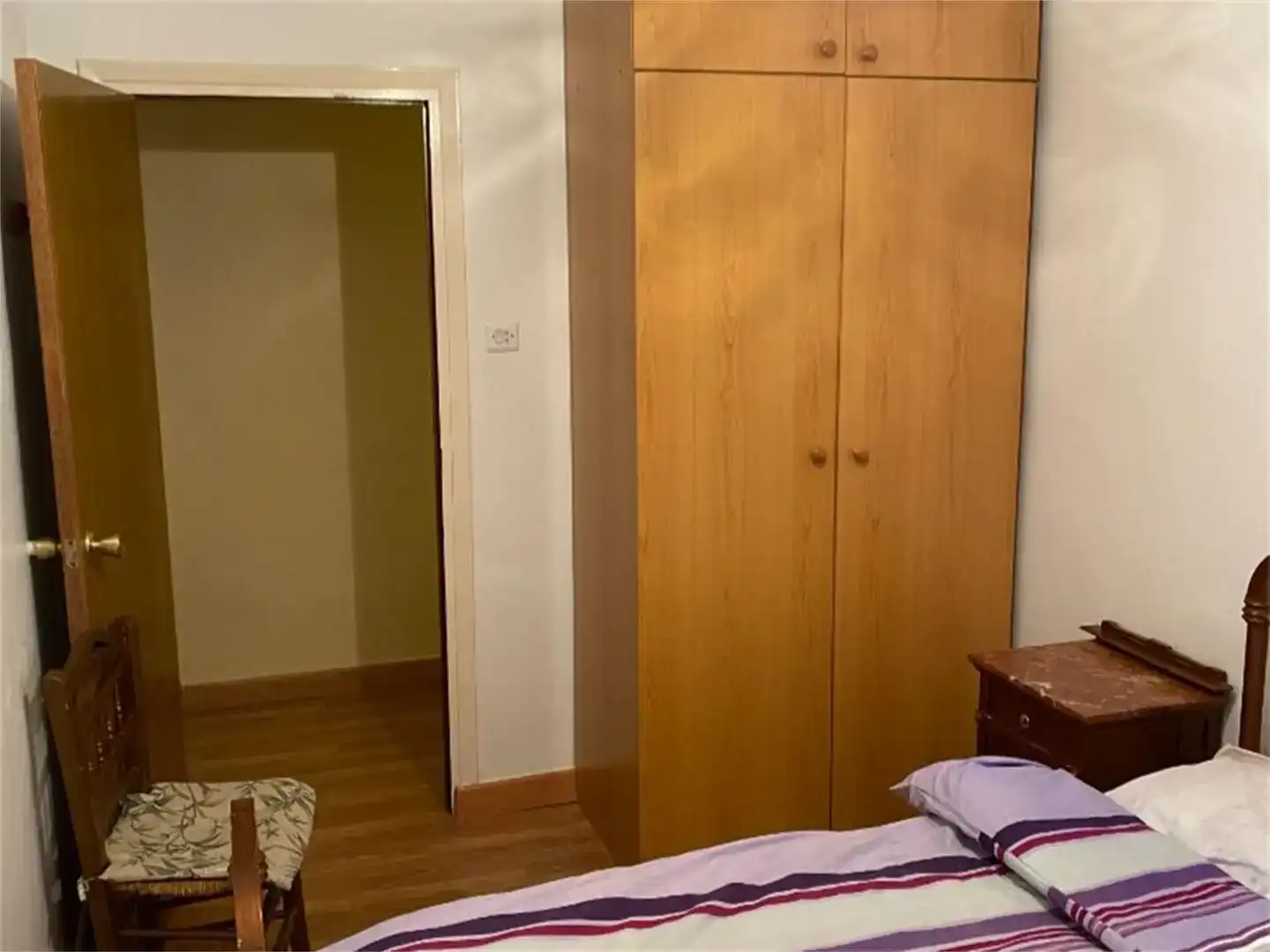 Dormitori de Casa adosada en venda en Abrucena amb Parquet i Moblat