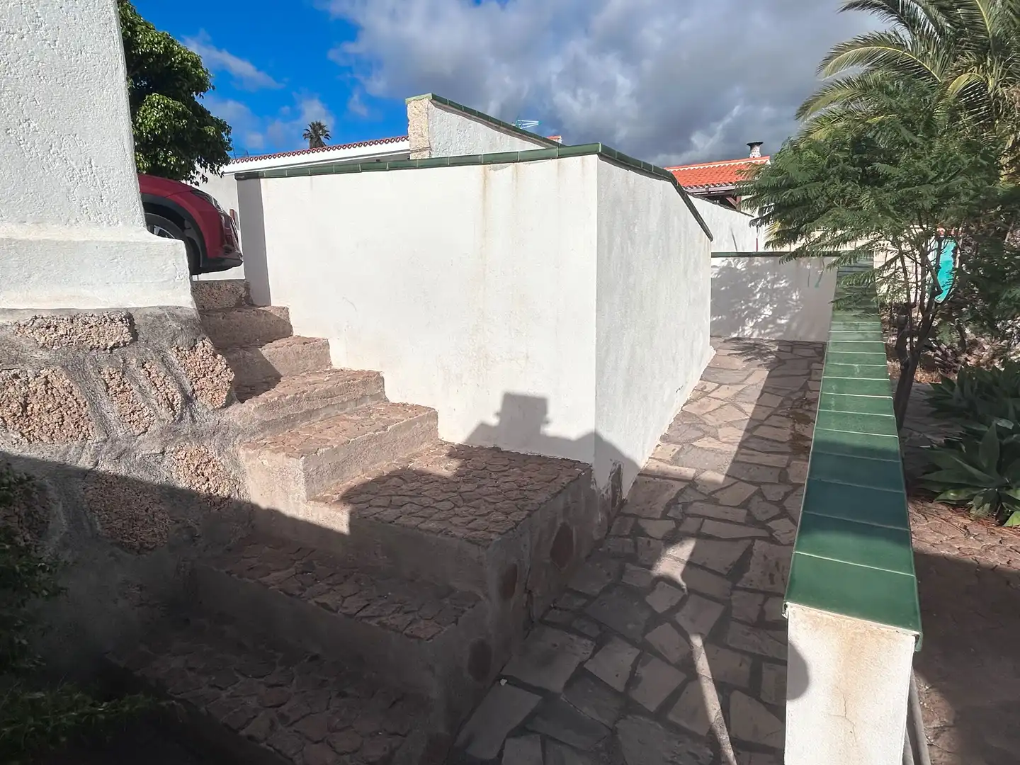 Vista exterior de Casa o xalet en venda en Granadilla de Abona amb Terrassa, Traster i Rentadora