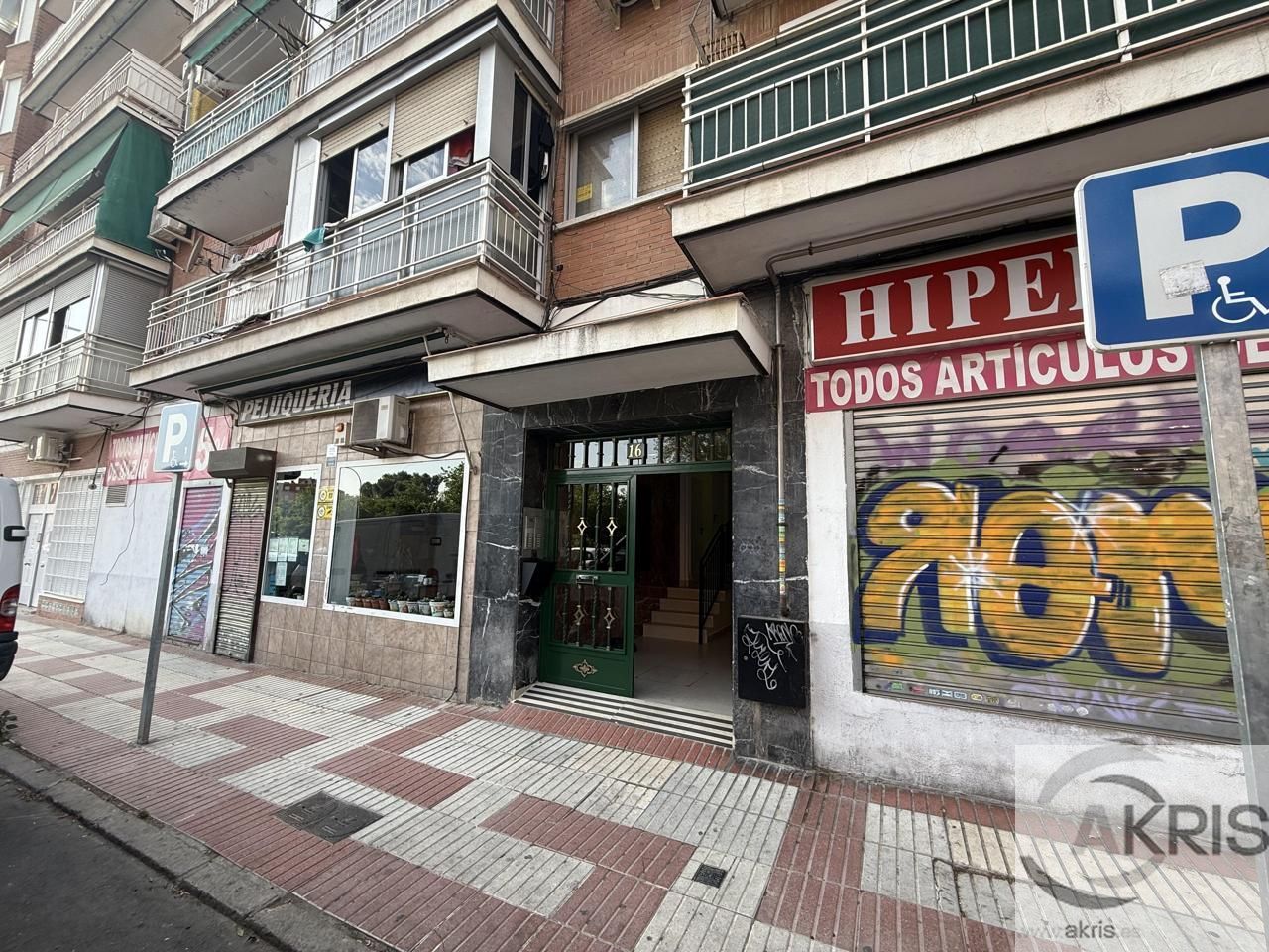 Exterior view of Flat for sale in  Madrid Capital  with Heating, Furnished and Balcony