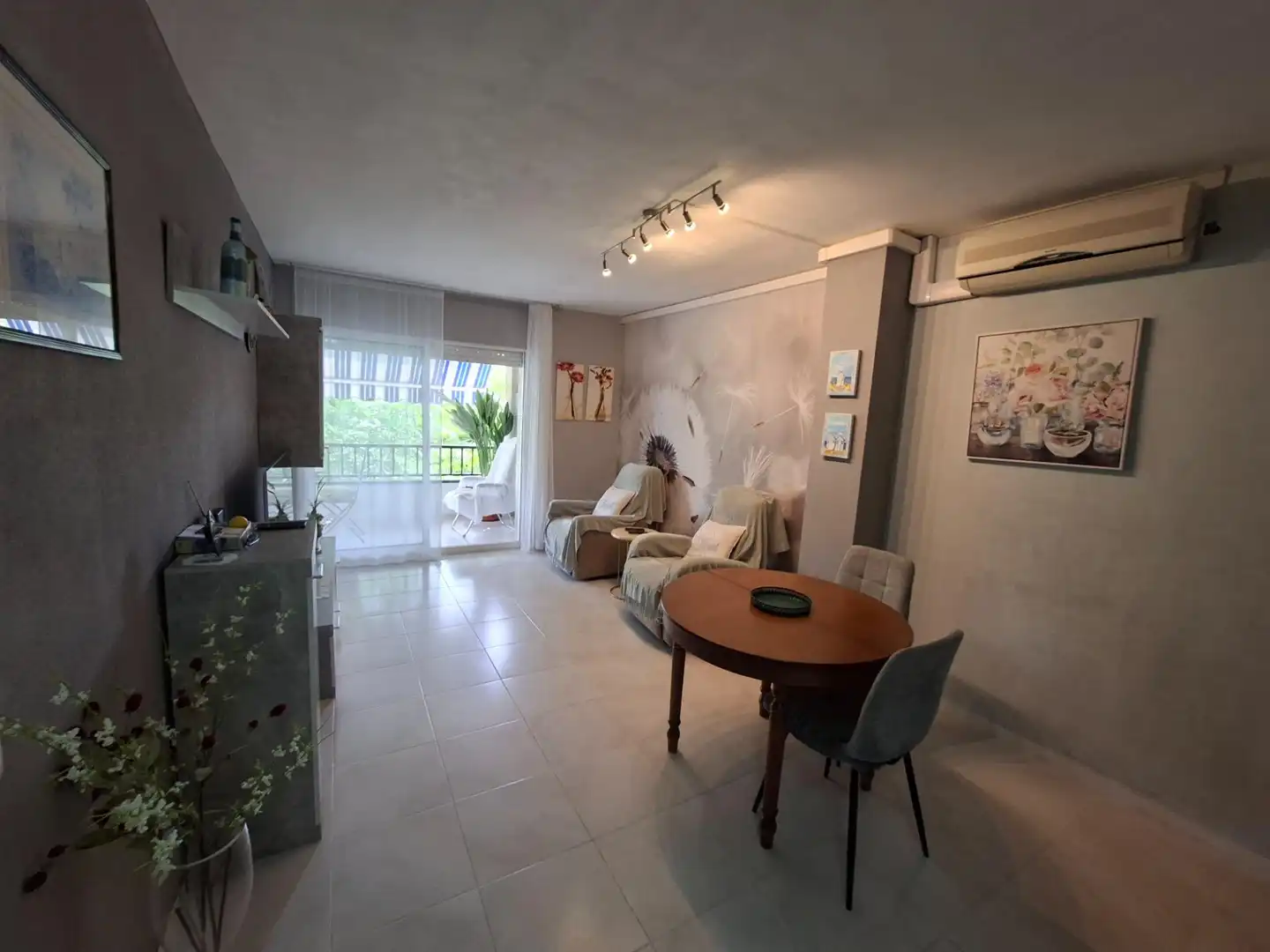 Sala de estar de Piso en venta en La Ràpita con Aire acondicionado, Jardín privado y Terraza