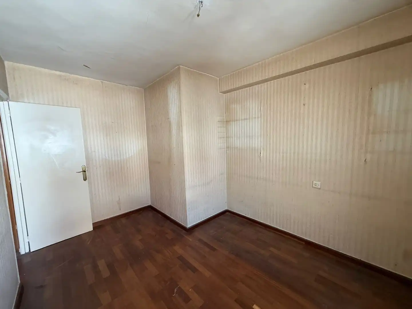 Bedroom of Flat for sale in Oviedo   with Heating and Storage room
