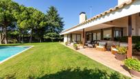 Garden of House or chalet for sale in Las Rozas de Madrid  with Air Conditioner, Terrace and Swimming Pool