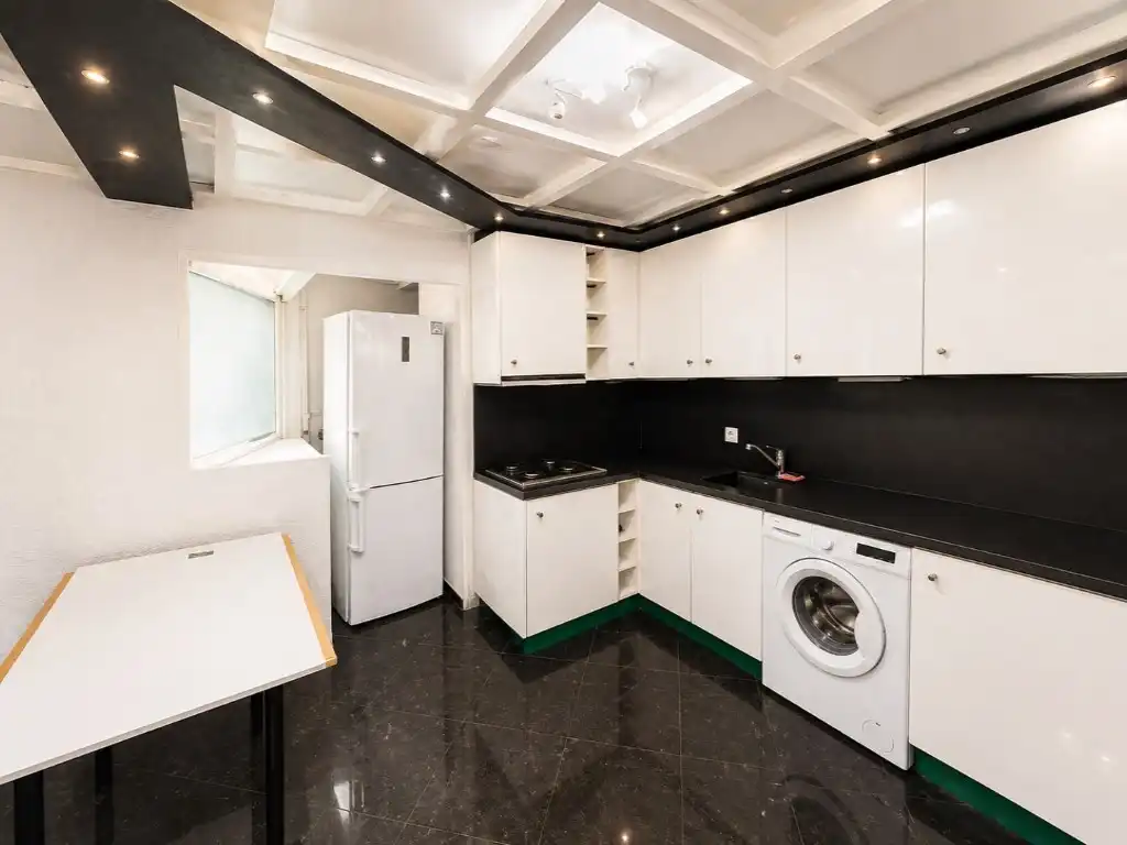Cocina de Piso en venta en Vilafranca del Penedès con Amueblado, Horno y Balcón