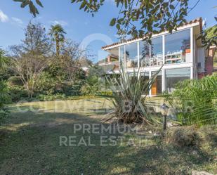 Jardí de Casa o xalet en venda en Cerdanyola del Vallès