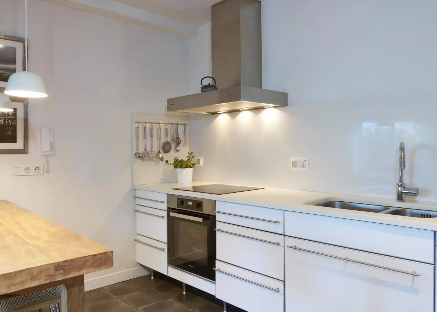 Küche von Einfamilien-Reihenhaus zum Verkauf in Donostia - San Sebastián  mit Heizung, Privatgarten und Terrasse