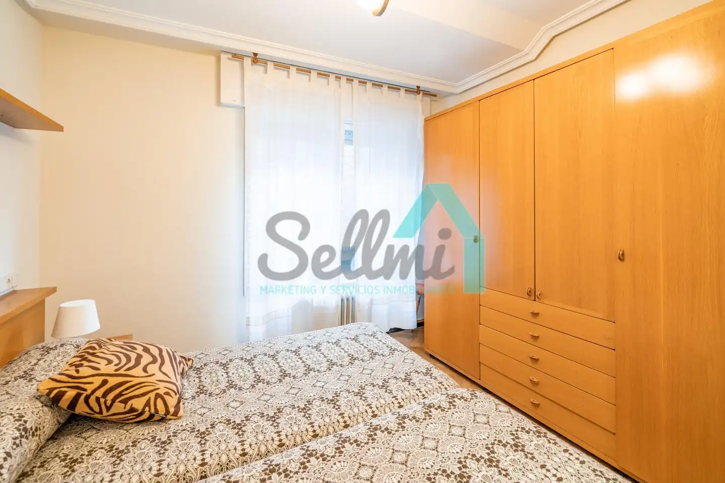 Schlafzimmer von Wohnung zum Verkauf in Gijón  mit Heizung und Parkett