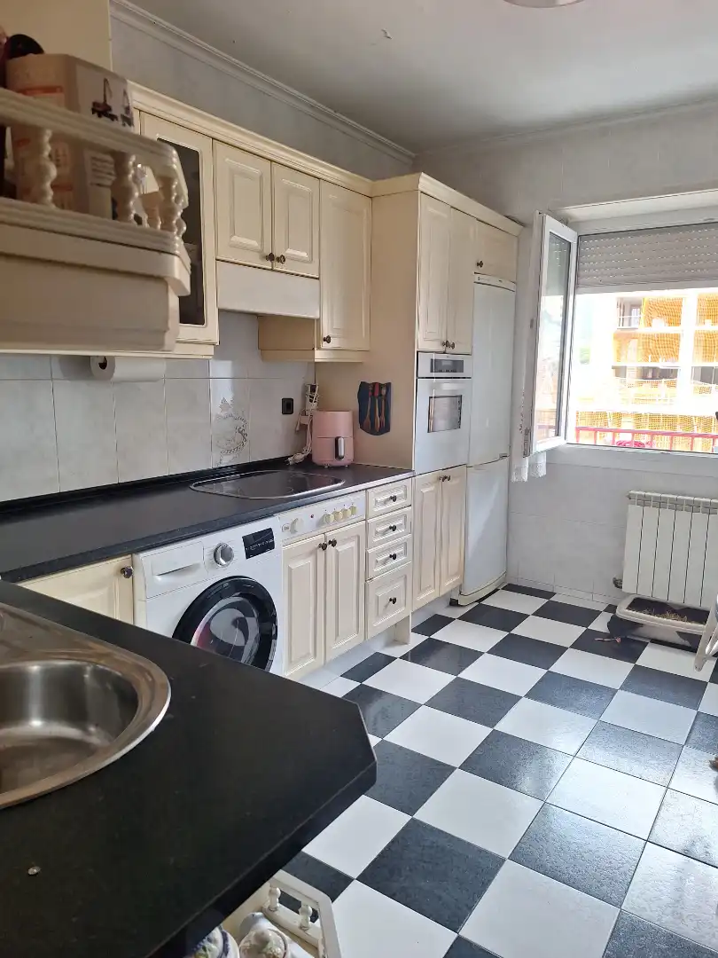 Cocina de Piso en venta en Andoain con Calefacción y Balcón