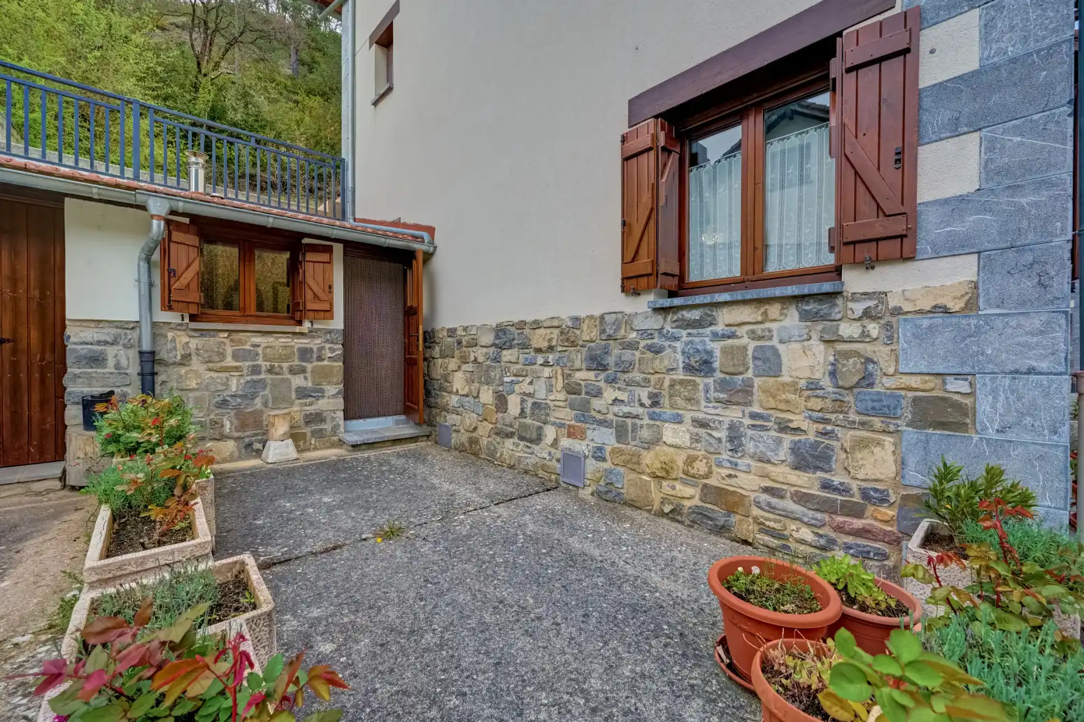 Exterior view of Flat for sale in Garde  with Heating and Terrace