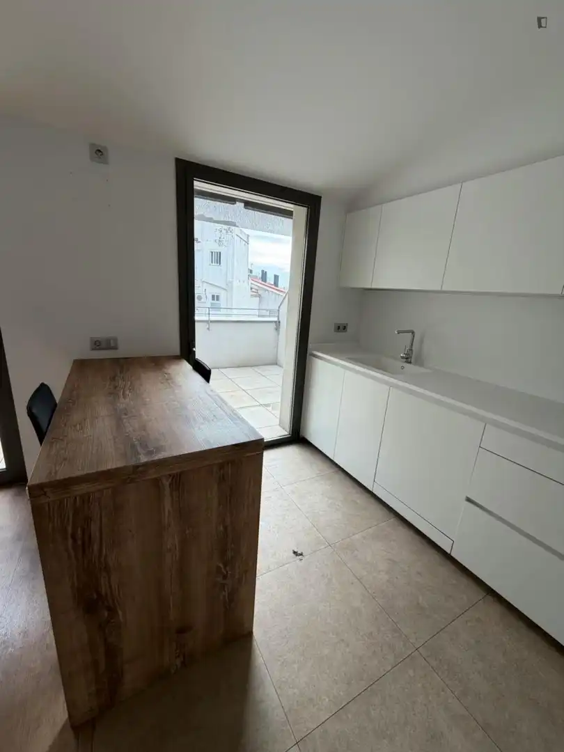 Room in Centre
