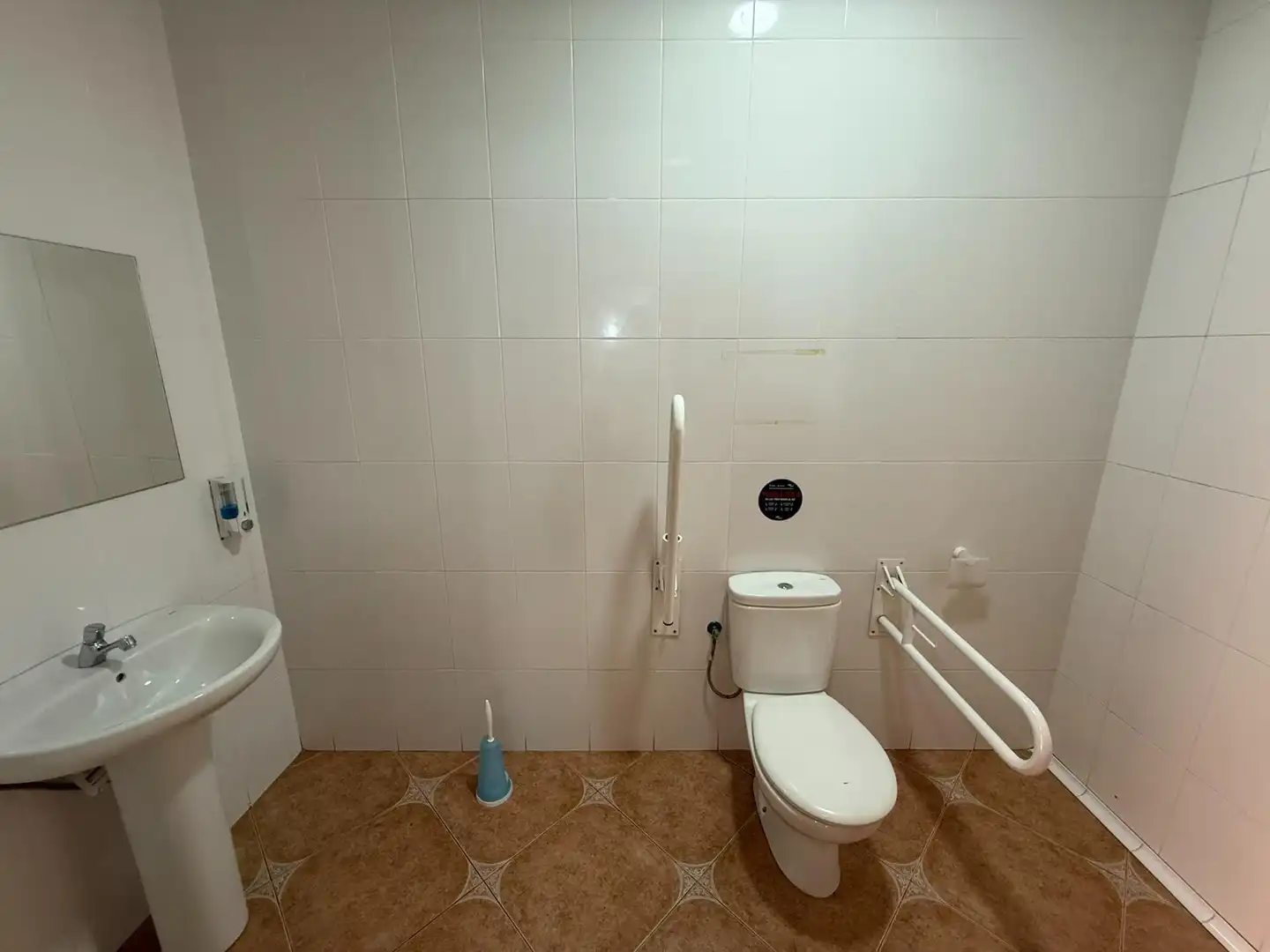 Bany de Local de lloguer en Águilas