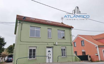 Exterior view of House or chalet for sale in Oleiros  with Heating, Private garden and Oven