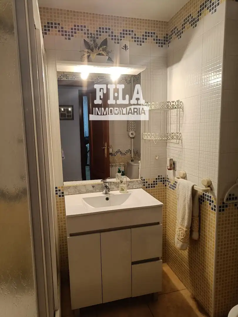 Baño de Ático en venta en Calafell con Aire acondicionado, Calefacción y Terraza