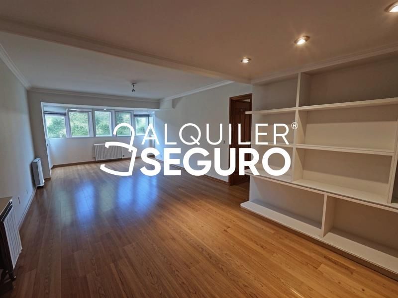 Living room of Flat to rent in Móstoles  with Air Conditioner, Heating and Terrace