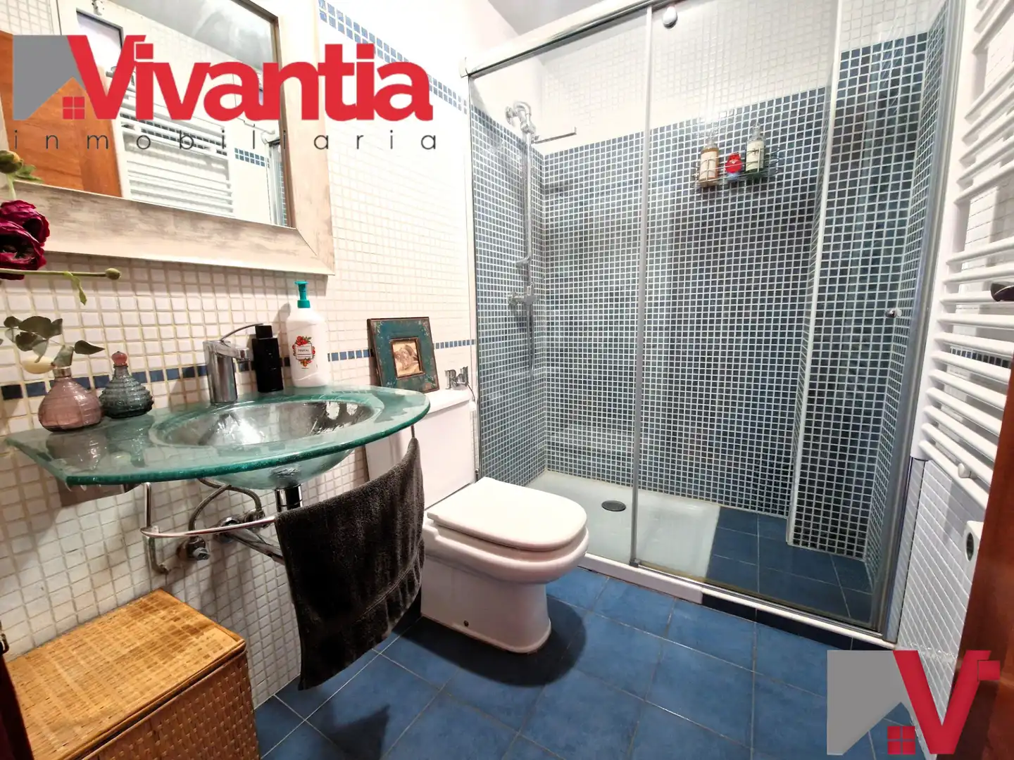 Bathroom of Duplexes for sale in Lorca  with Air Conditioner, Heating and Parquet flooring