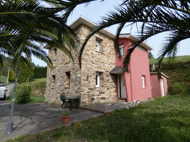House with garden for sale in Valdés - Luarca