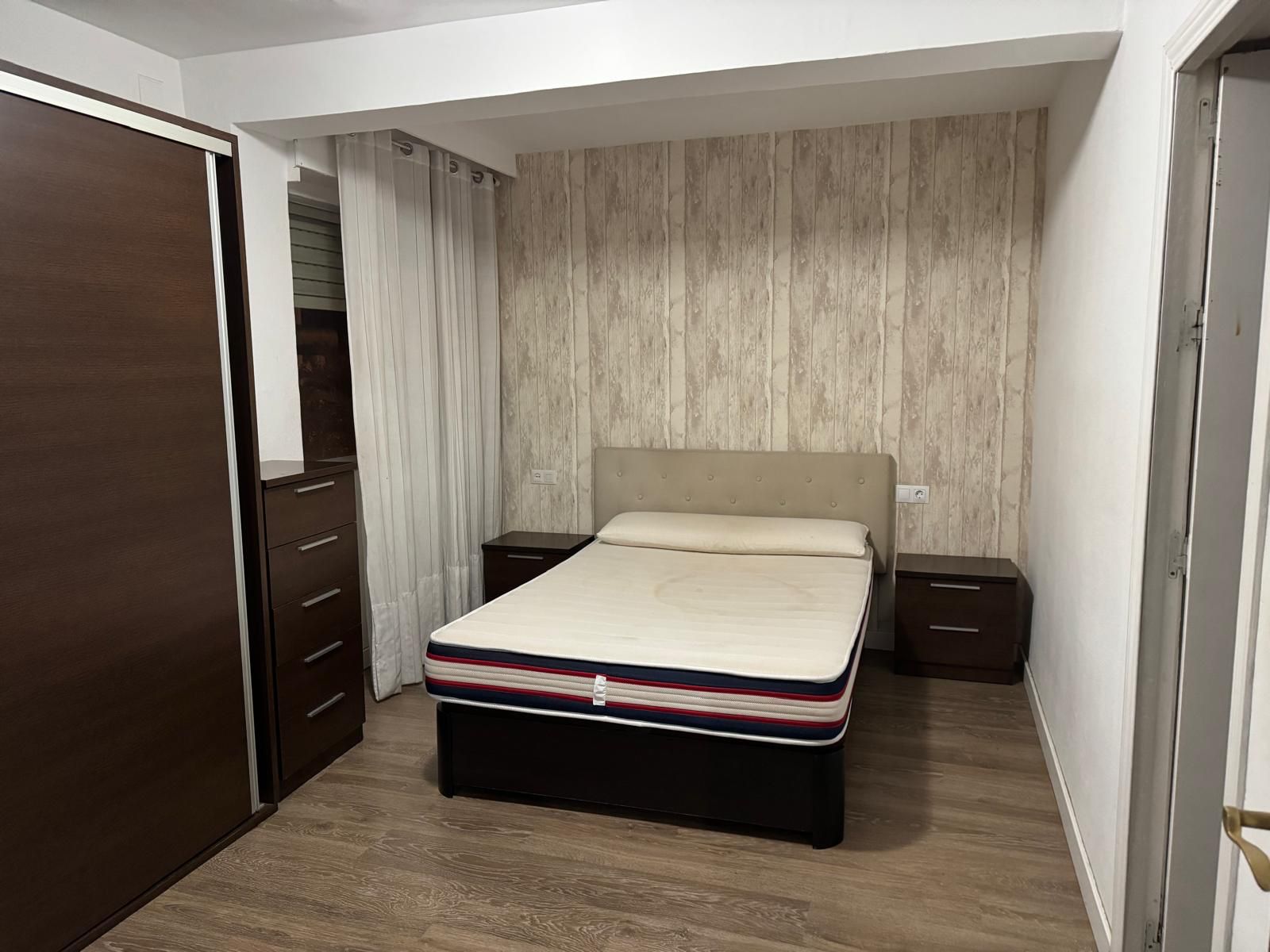 Bedroom of Flat to share in Marbella  with Air Conditioner, Terrace and Furnished