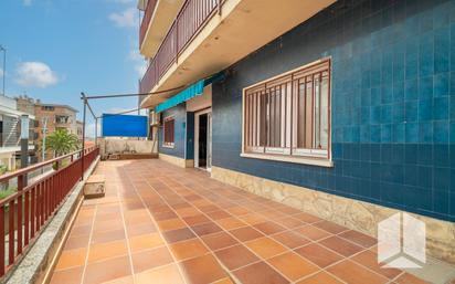 Exterior view of Planta baja for sale in Castelldefels