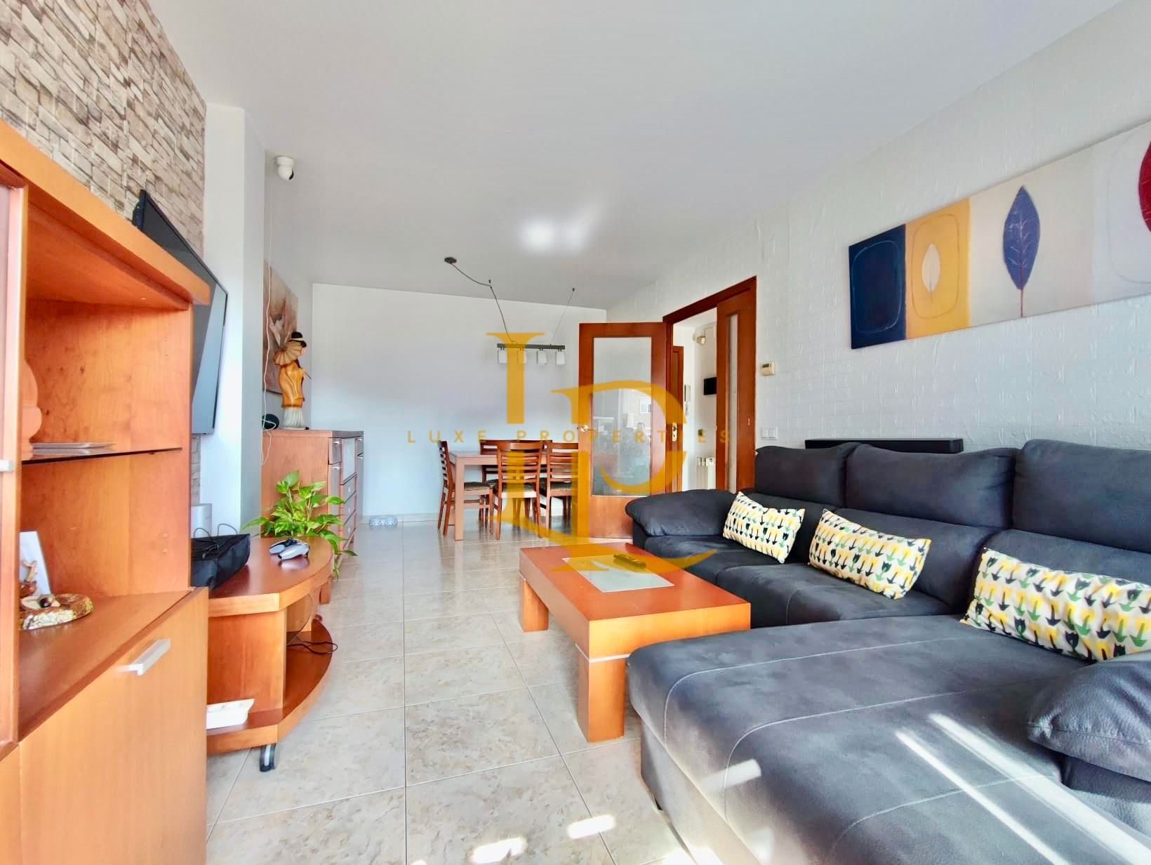 Wohnzimmer von Wohnung zum verkauf in Montornès del Vallès mit Heizung, Ofen und Balkon