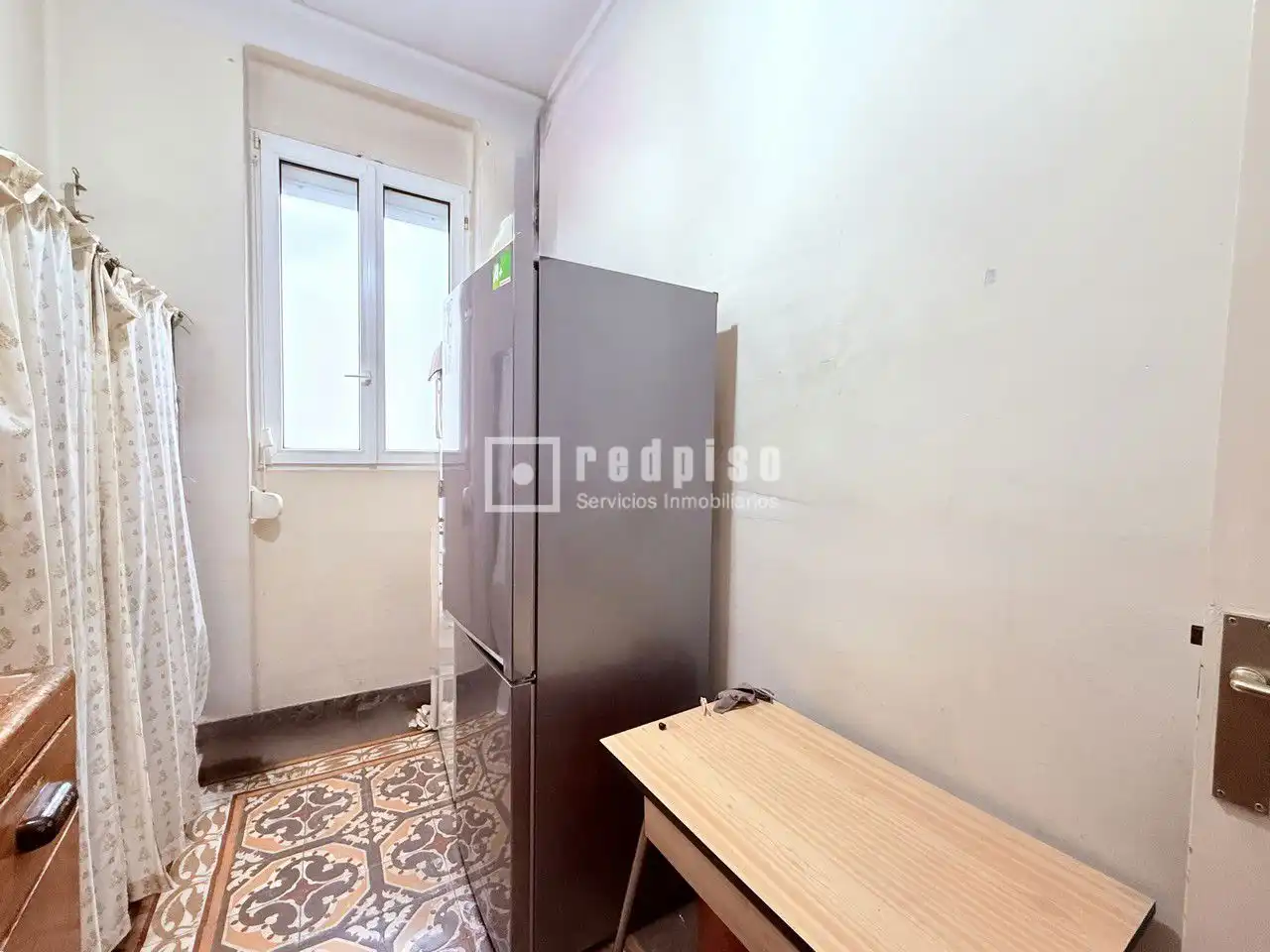 Cocina de Piso de alquiler en Valencia con Aire acondicionado, Calefacción y Amueblado