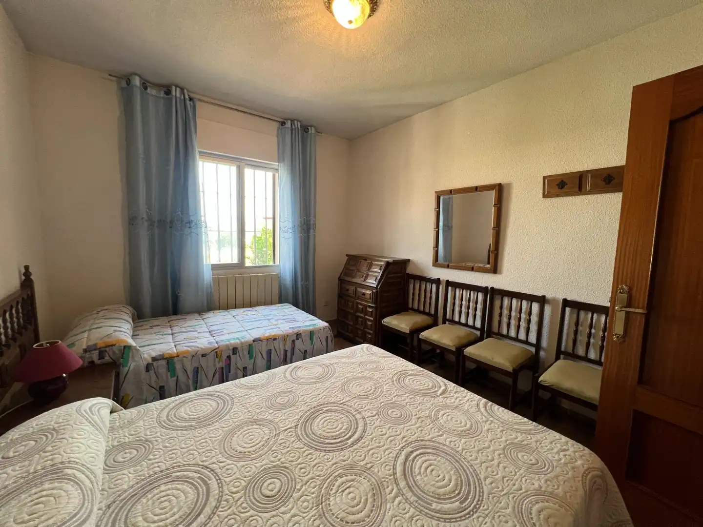 Bedroom of Houses for sale in El Viso de San Juan  with Air Conditioner, Heating and Private garden