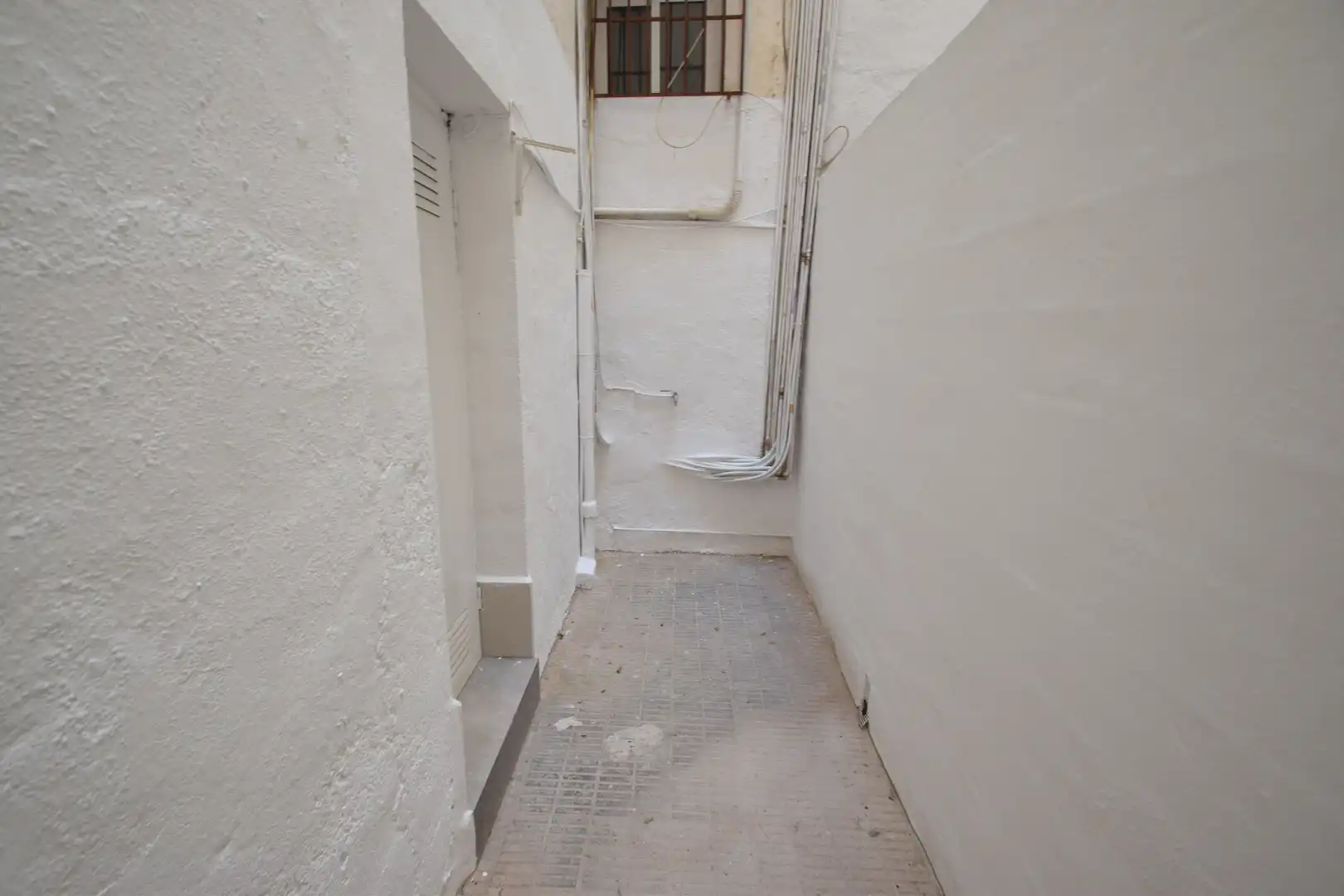 Gewerbefläche zum Verkauf in Carrer Almirante Antequera 9, imagen 10