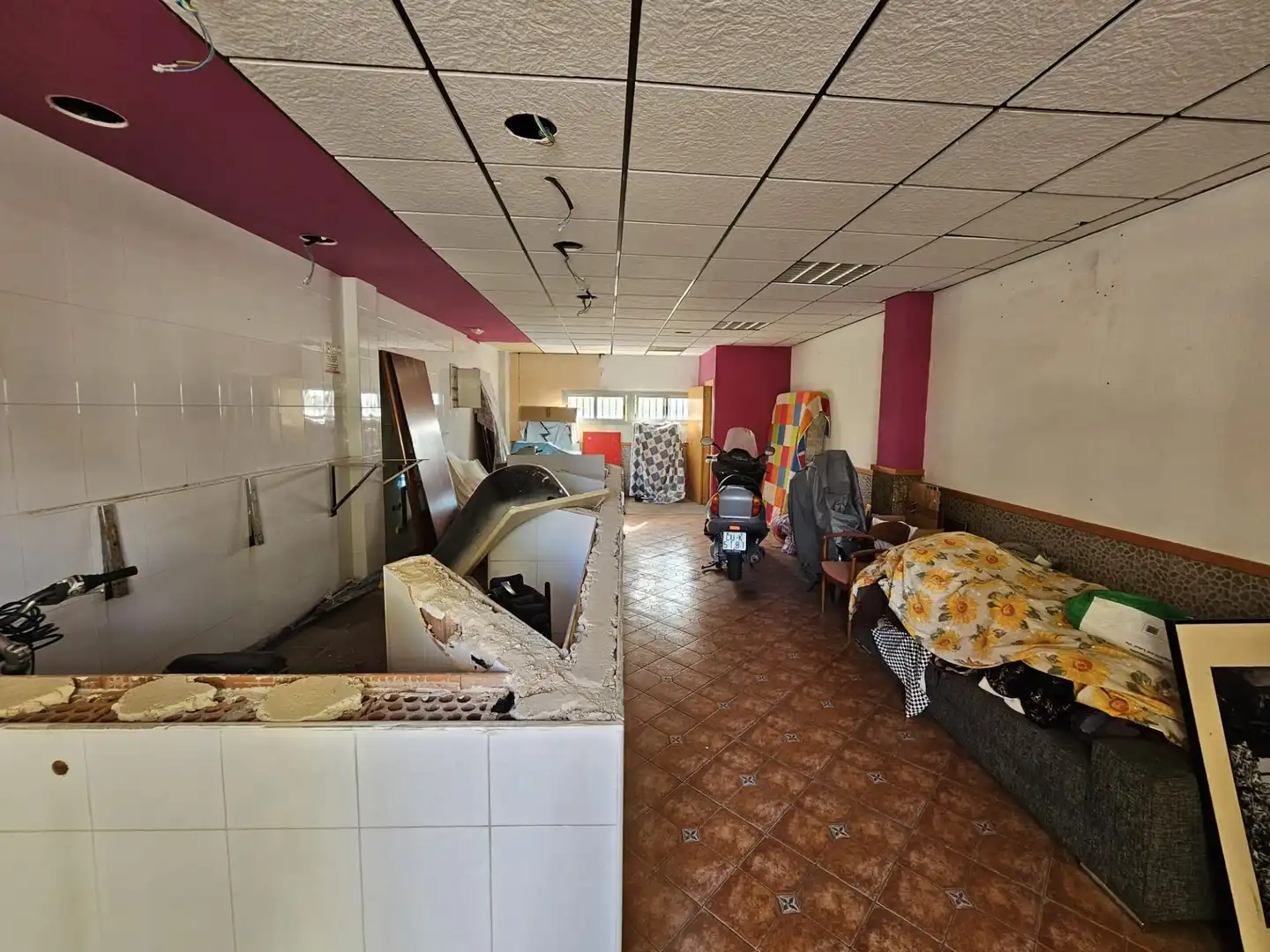 Gewerbefläche zum Verkauf in Juzgados - Plaza de Toros, imagen 2