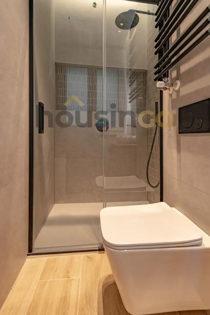 Badezimmer von Wohnung zum Verkauf in Barrio de Salamanca