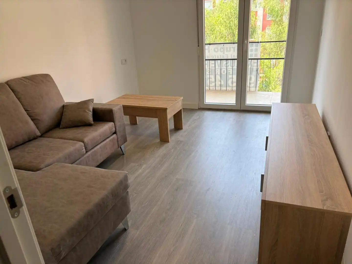 Living room of Flat for rent in Elche / Elx  with Balcony