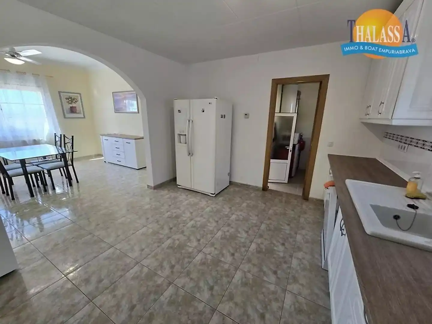 Cocina de Casa o chalet en venta en Pau con Aire acondicionado, Calefacción y Jardín privado