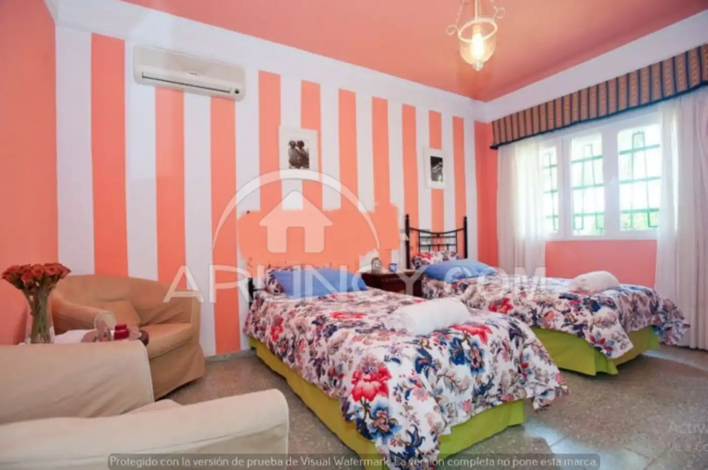 Habitación de Casa o chalet de alquiler en Alcalá de Guadaira con Aire acondicionado, Jardín privado y Terraza
