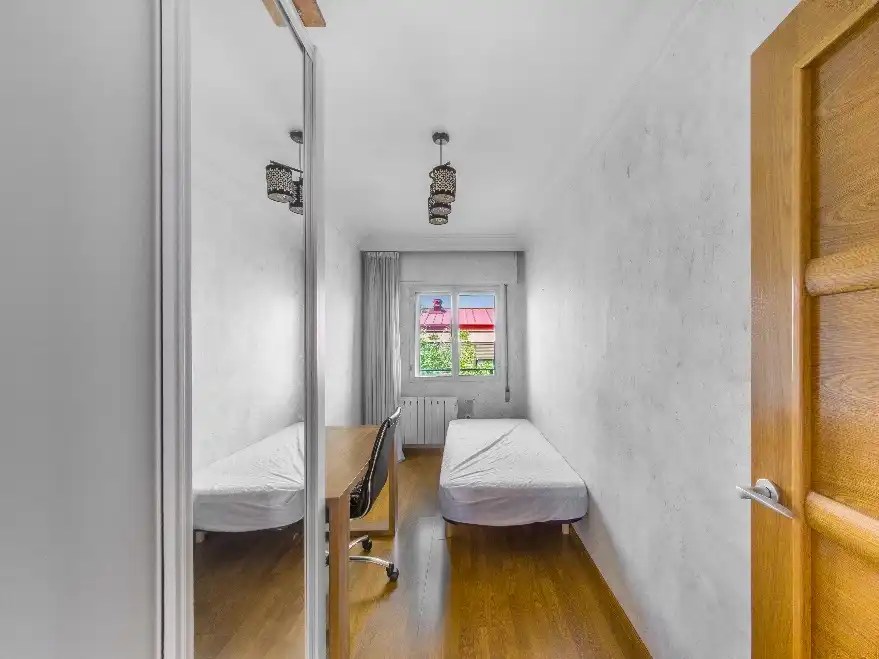 Wohnung zur Miete in Calle de Mateo García, Ventas