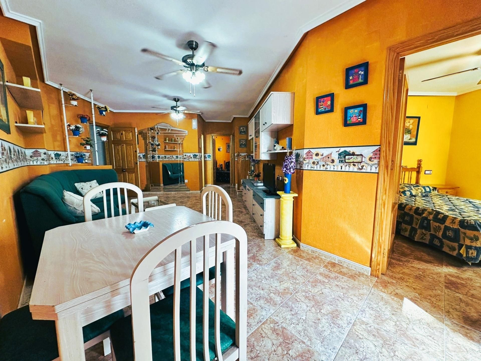 Kitchen of Flat for sale in Guardamar del Segura  with Terrace and Balcony