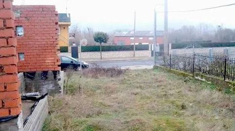 Foto 2 de Casa adosada en venta en Cuadros, León