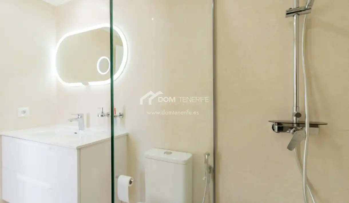 Baño de Casa o chalet en venta en Arona con Aire acondicionado, Terraza y Trastero
