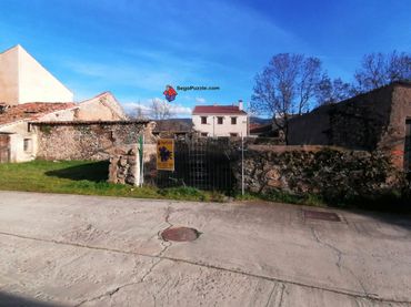 Residential land for sale in Torrecaballeros