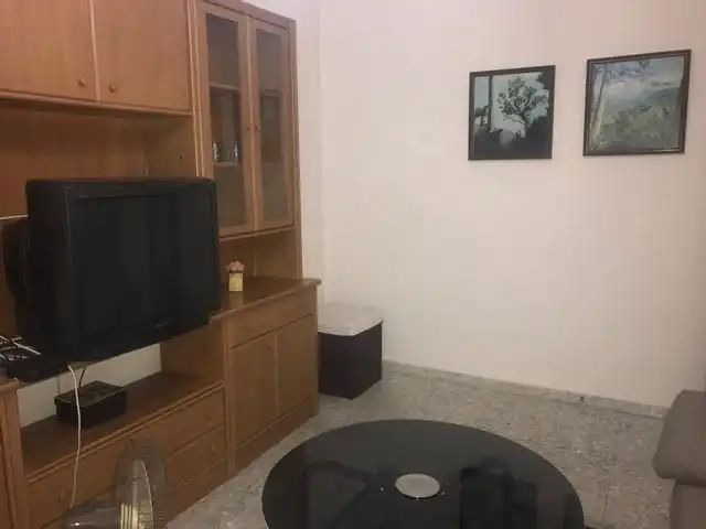 Dúplex listo para entrar a vivir con cochera. La vivienda se distribuye en dos plantas; la primera se compone de porche delantero,, imatge 2