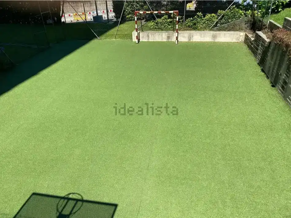 Jardí de Apartament en venda en Vigo  amb Jardí privat, Parquet i Traster