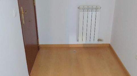 Photo 2 of Flat to rent in Calle de Viridiana, 20, Valdespartera, Zaragoza