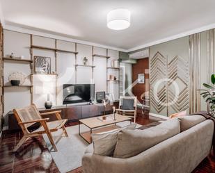 Living room of Apartment to rent in  Madrid Capital  with Air Conditioner, Heating and Parquet flooring