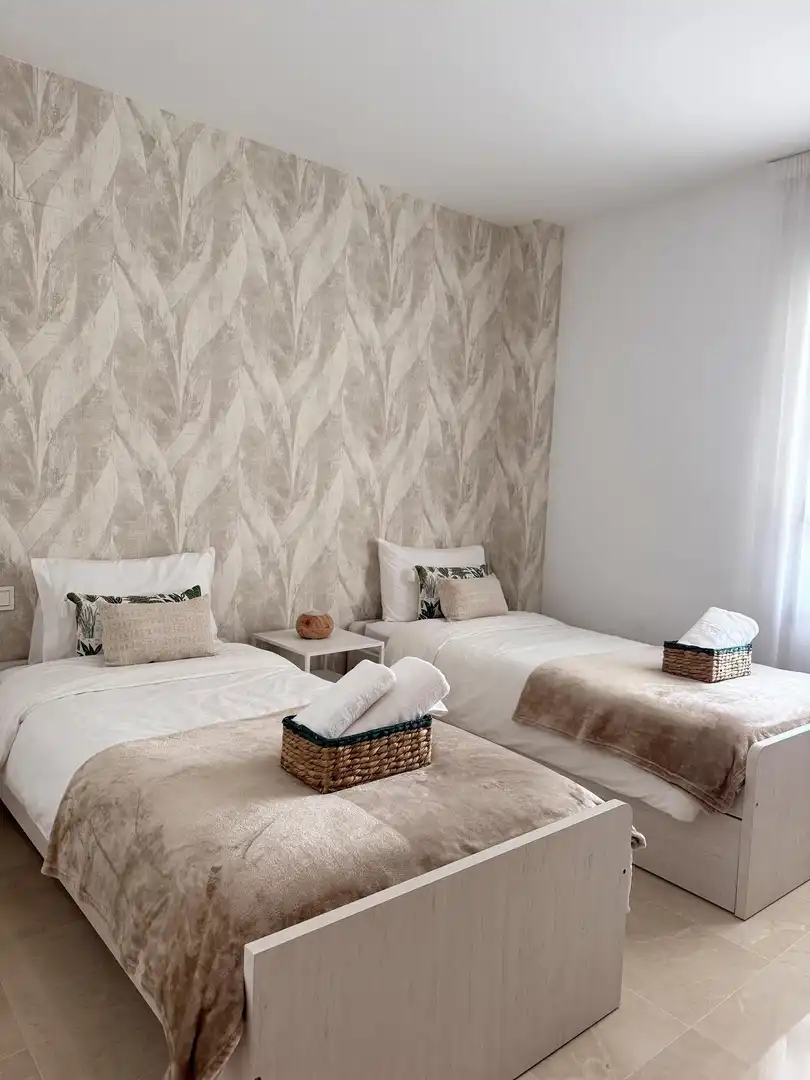 Bedroom of Apartments for rent in Marbella  with Air Conditioner, Heating and Terrace