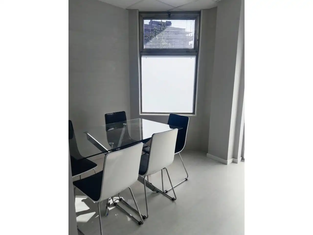 Apartament en venda a Calle Venerables, Los Vadillos - R. Sanitaria - Pozanos