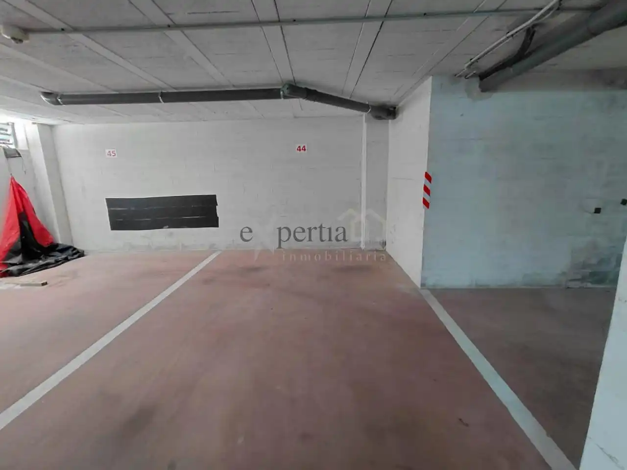 Parking de Apartamento de alquiler en Boiro con Calefacción, Terraza y Amueblado