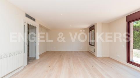 Foto 4 de Casa o xalet de lloguer a Mira-sol, Barcelona