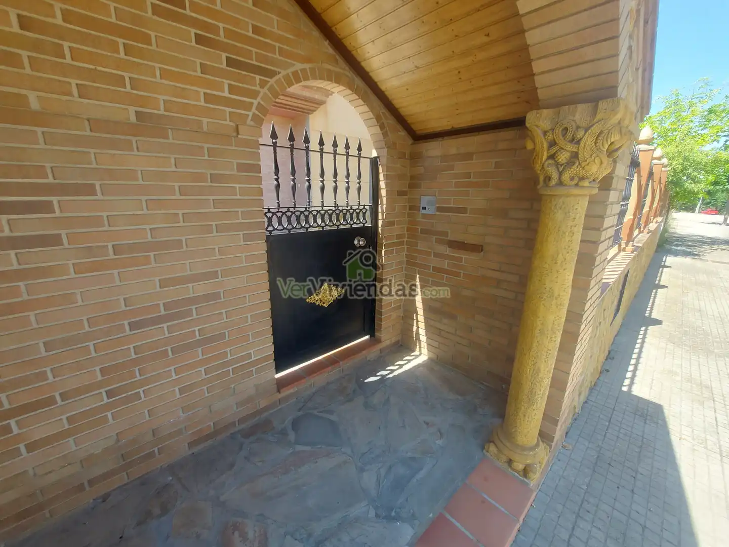 Houses for sale in Olèrdola  with Air Conditioner, Heating and Private garden