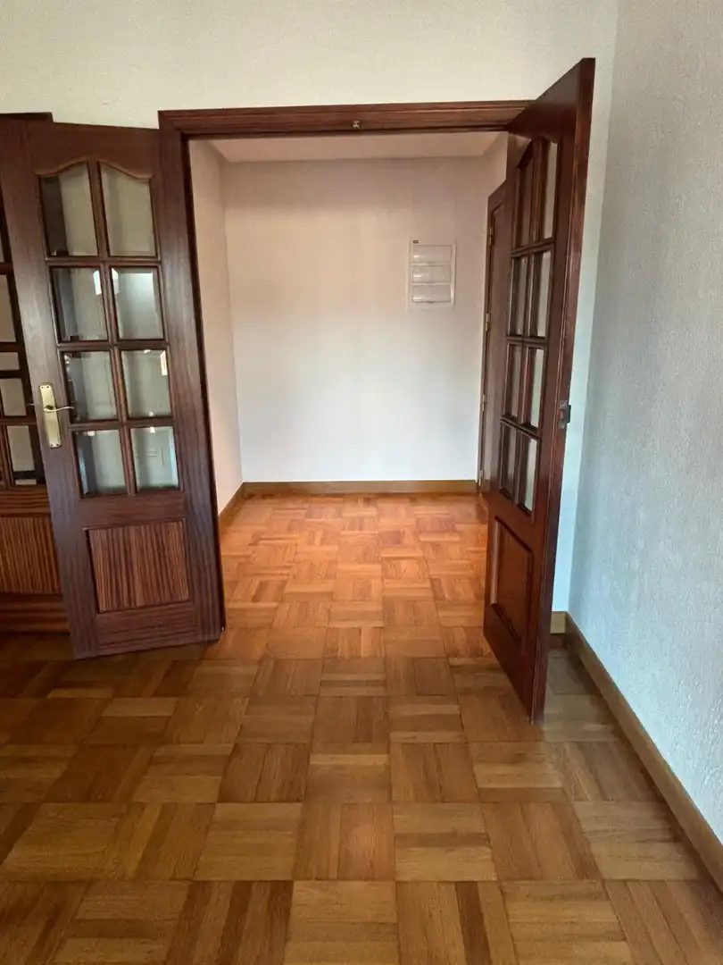 Apartments for rent in Murcia  with Air Conditioner and Heating