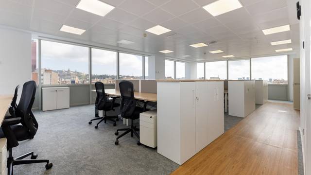 Oficina en Alquiler en  CALLE TARRAGONA, 153 en Hostafrancs