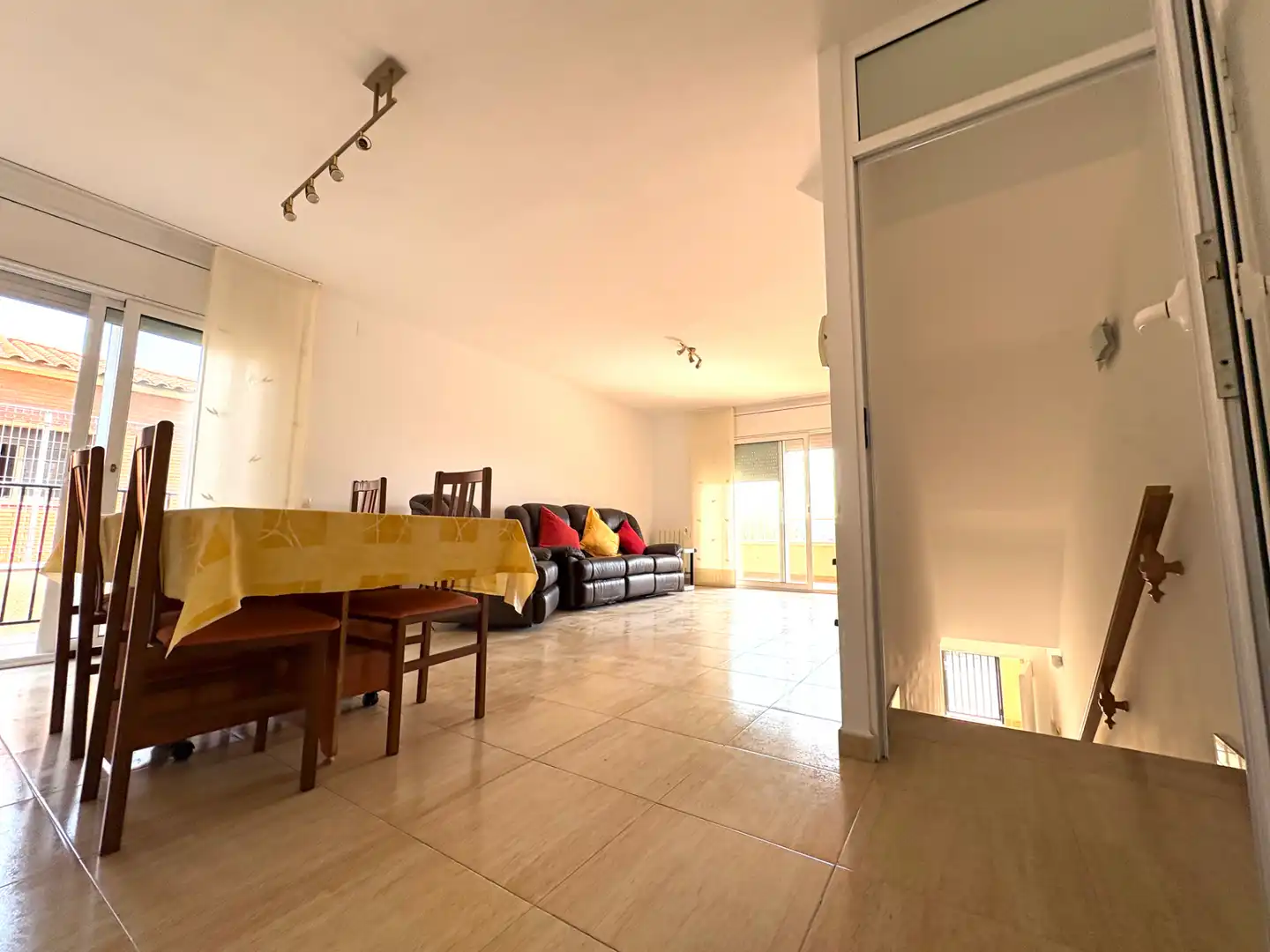 Sala de estar de Casa adosada en venta en La Pobla de Montornès   con Calefacción, Jardín privado y Terraza