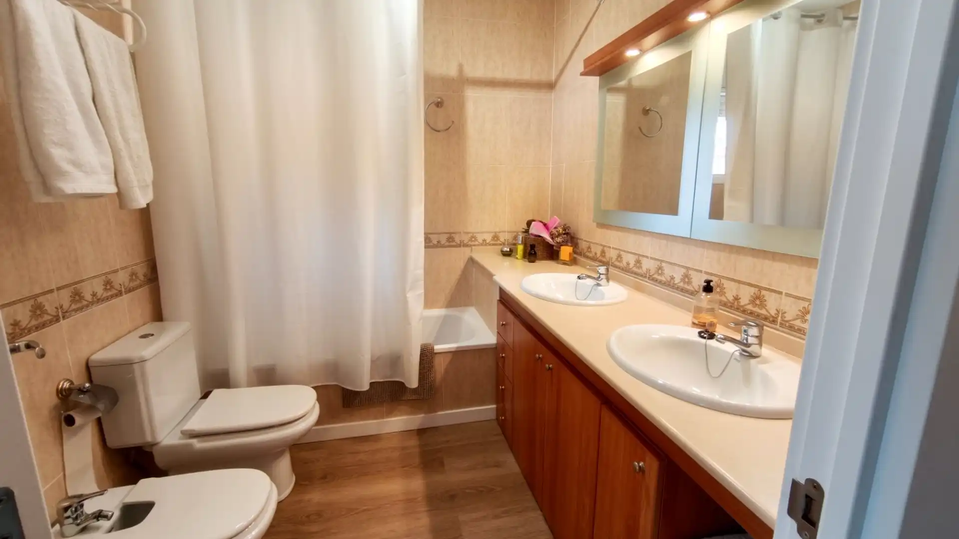 Baño de Casa adosada en venta en Sant Salvador de Guardiola con Calefacción, Jardín privado y Parquet